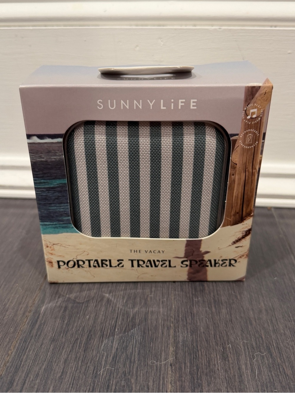 NWT Sunnylife Portable Travel Speaker - Blue and White Stripes Audio Player